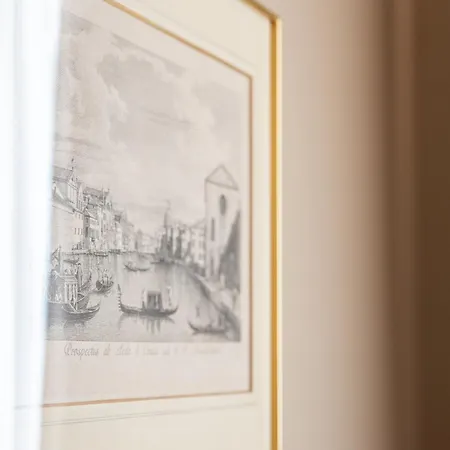 Syntagma Zairas Hideaway! * Aten