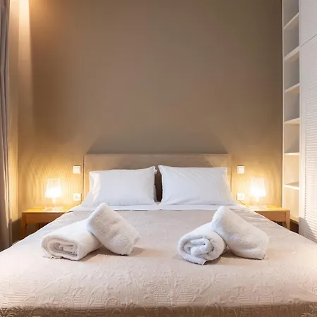 Syntagma Zairas Hideaway! * Aten