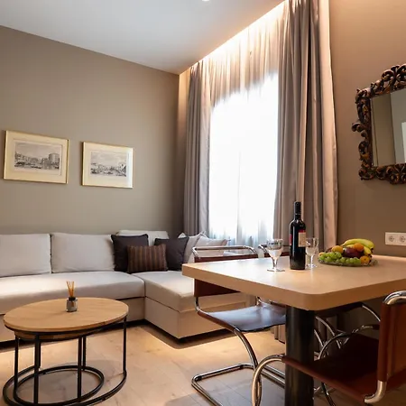 Syntagma Zairas Hideaway! Lägenhet *