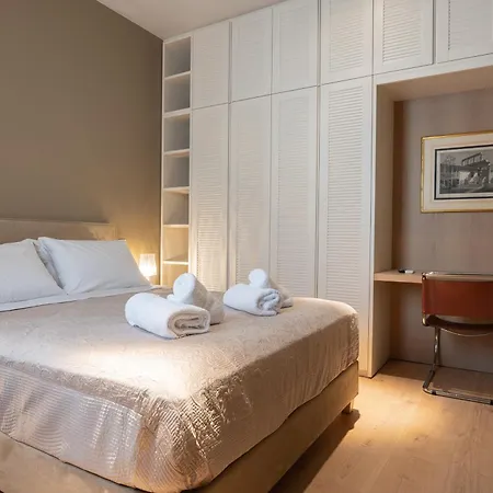 아파트 Syntagma Zairas Hideaway! *